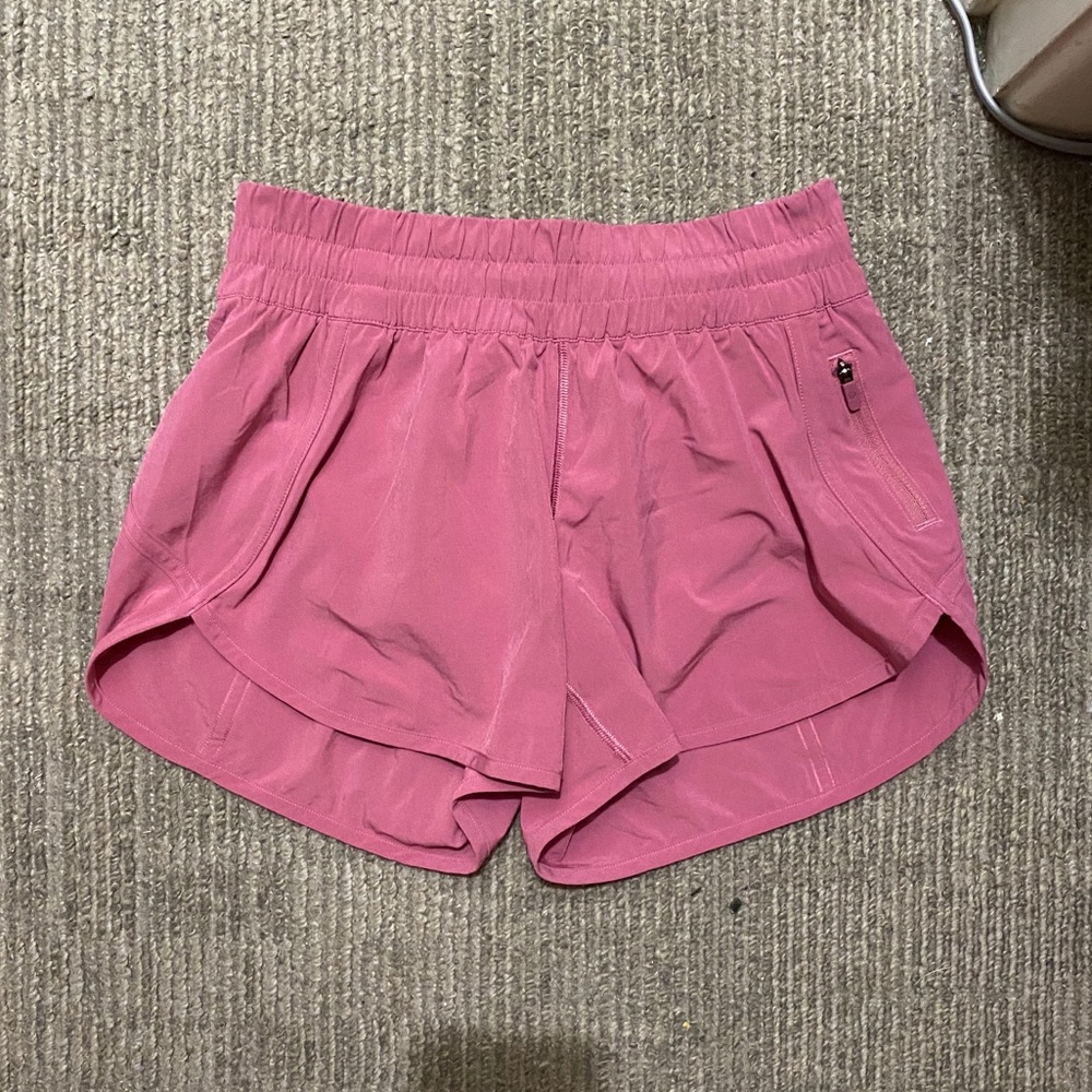 lululemon tracker short in lush pink
